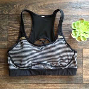 LULULEMON. Athletic Bra. Size 6.